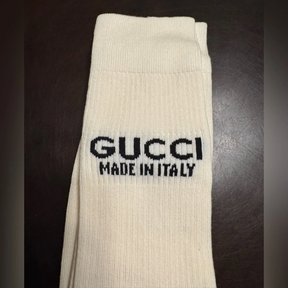 New Authentic Gucci Logo Socks White Size S